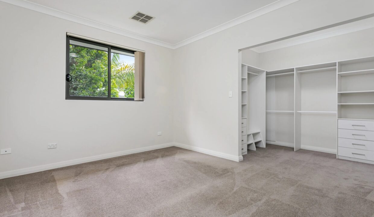 16842437_3_1_240121_112843-w4500-h3000