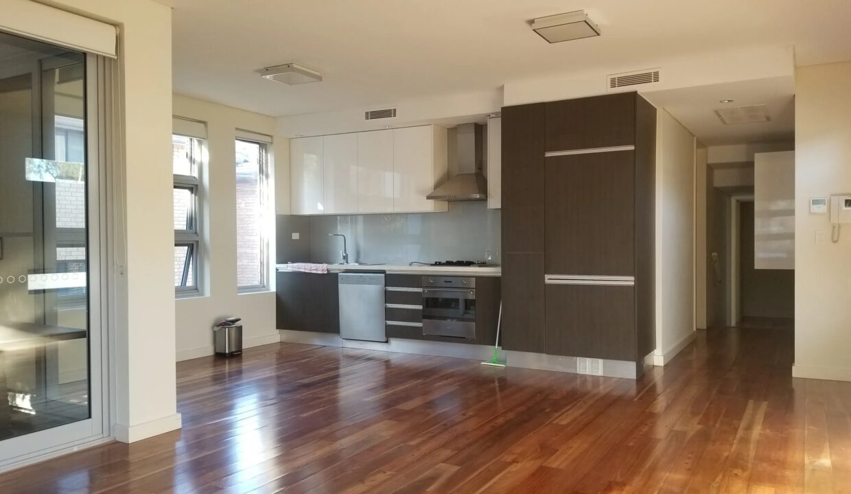 2017094343_3_1_210702_070805-w2880-h2160